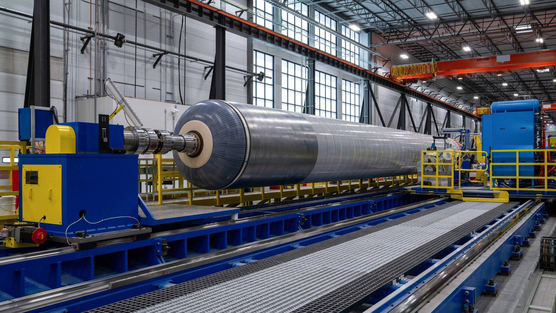 Composite Case Winding for large solid rocket motor