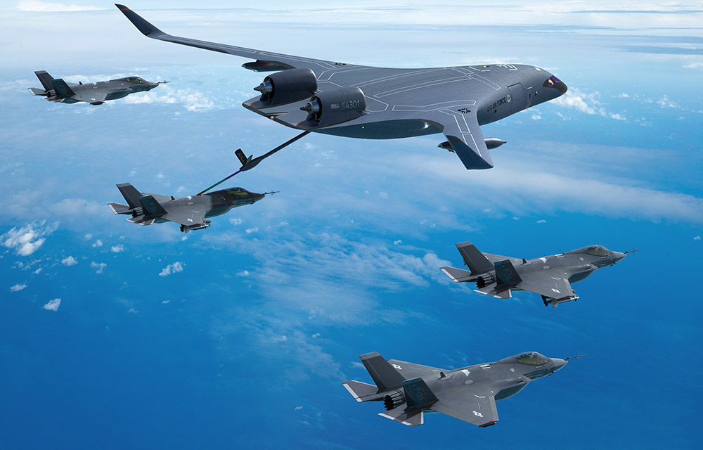 JetZero-Tanker-Refueling tanker aircraft refueling fighter aircraft.