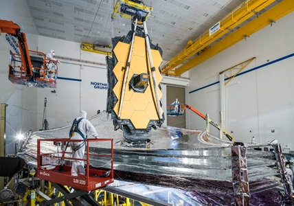 Space-Navigation-Systems-Achieve-Galactic-Threshold spacecraft in cleanroom