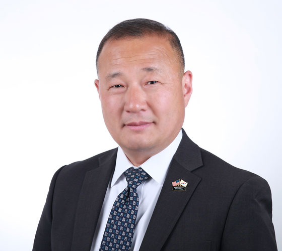 Portrait of Kwan Lee, Northrop Grumman's South Korea Country Director