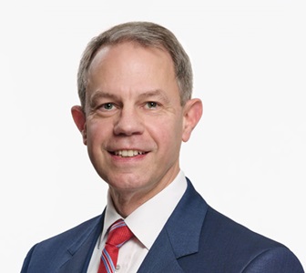 Headshot photo of Bruce Stephenson