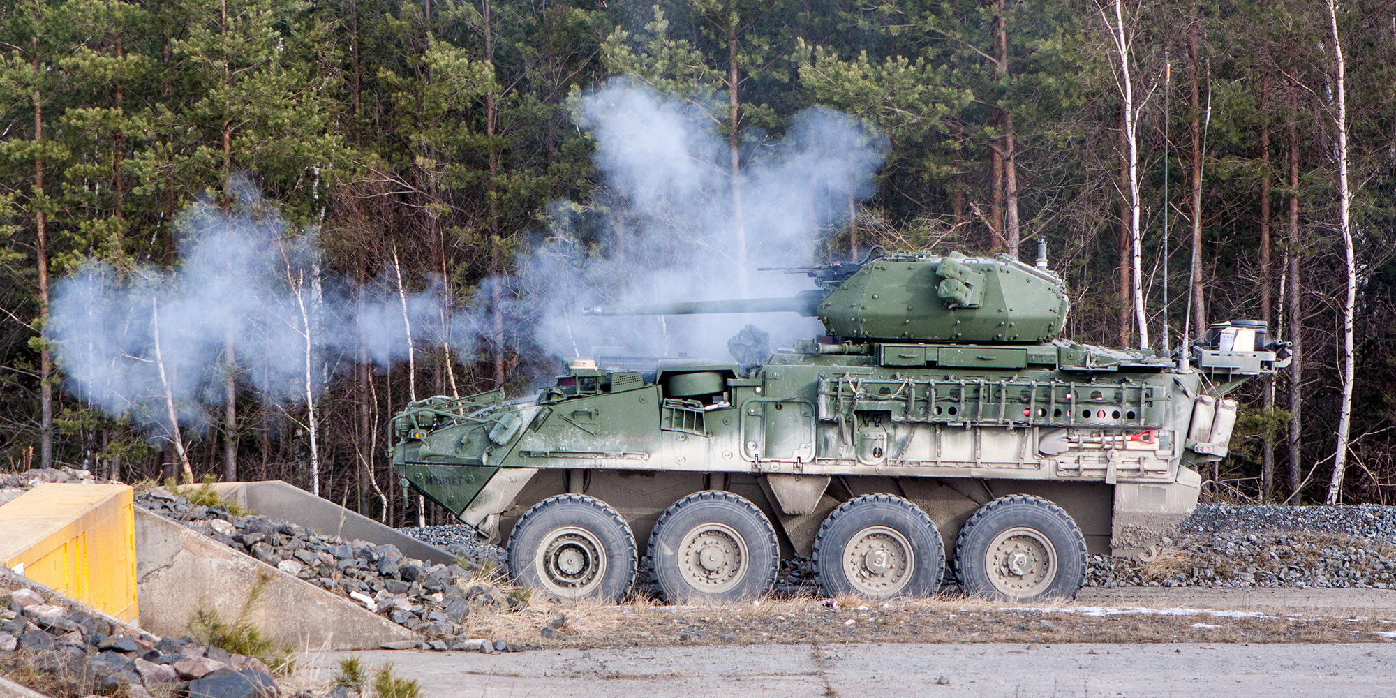 tank using 30x173mm Bushmaster Chain Guns