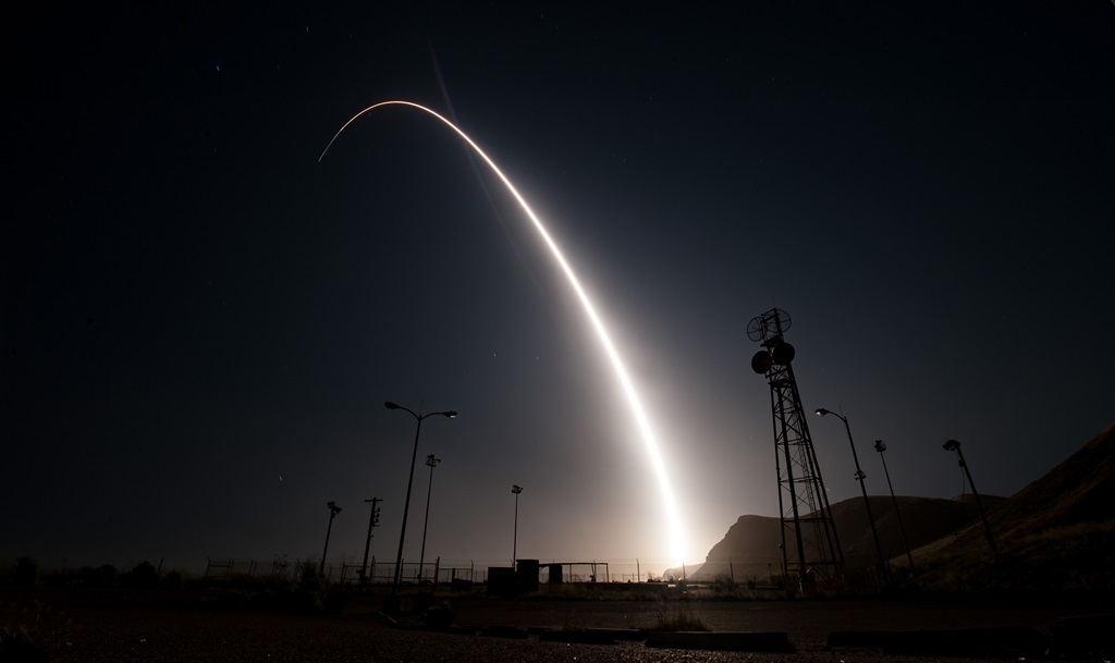 MINUTEMAN III LAUNCHES FROM VANDENBERG