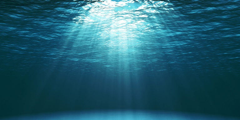 Mission Unlimited: Inventing Autonomous Recharging of Unmanned Underwater Vehicles sun rays piercing the ocean