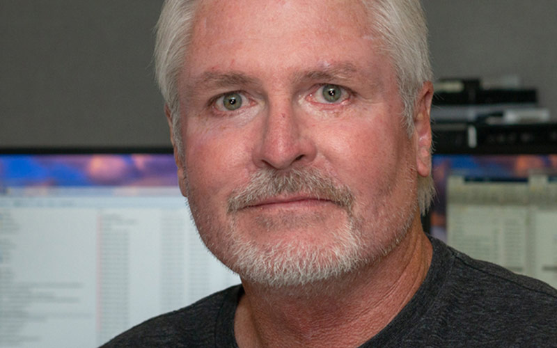 headshot of white male