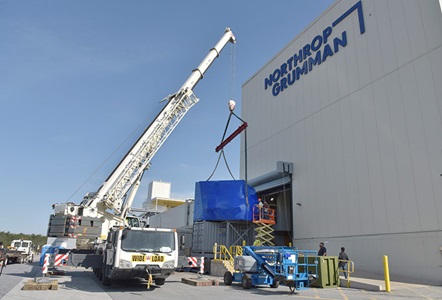 crane unloading Navy system