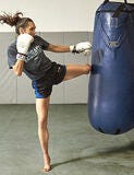 women kick boxing