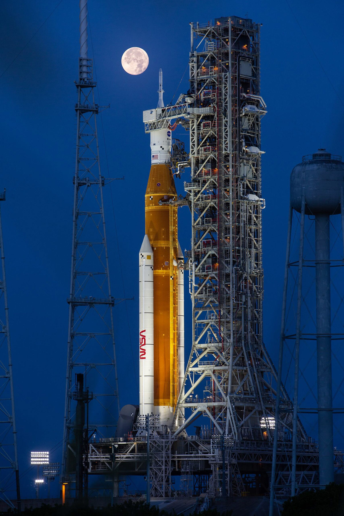 Space Launch System and Launch Abort Motor