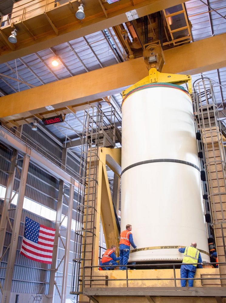 SLS Five Segment Booster in Promontory facility Engineers work to remove and transport the center segment from the casting pits at the Promontory facility.