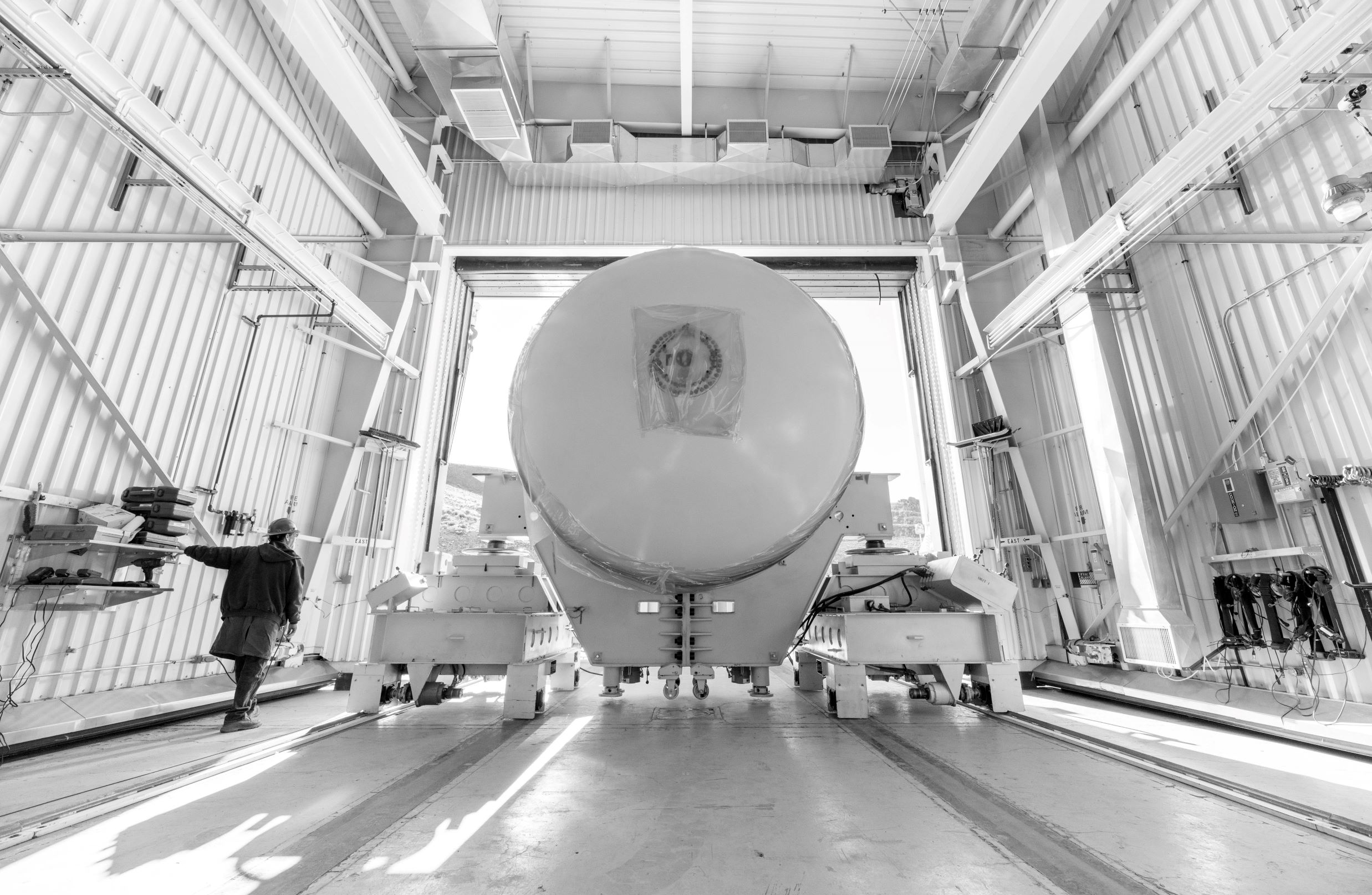 SLS Forward Segment Test-Bay A forward segment of an SLS booster moves into the test bay.